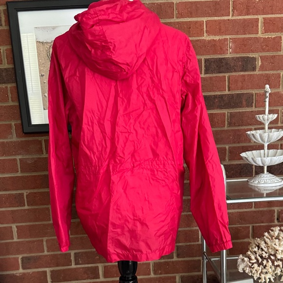 Chadwick’s Vintage Red Nylon Hooded Windbreaker - Picture 4 of 9